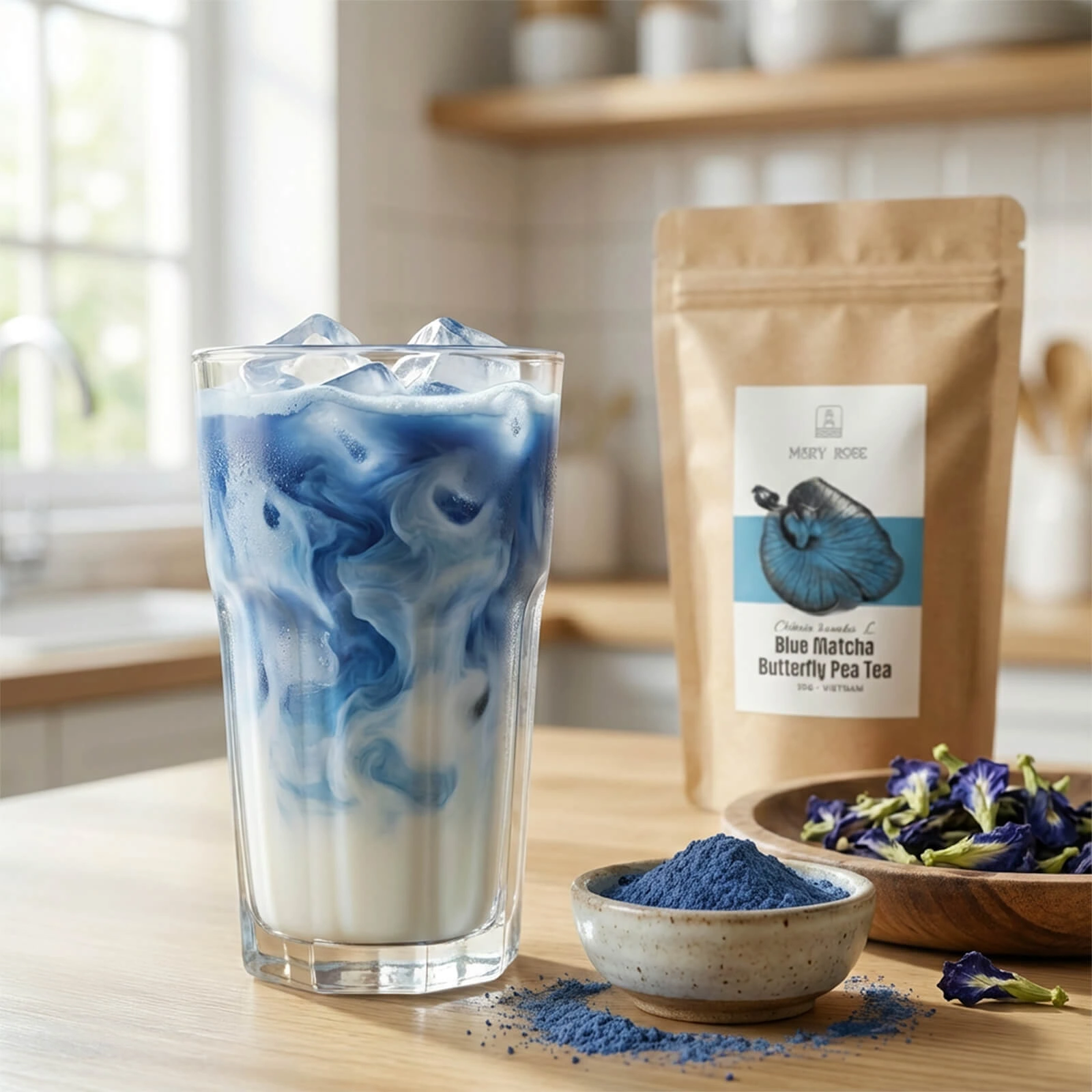 Mary Rose Blue Matcha – přírodní modrý matcha z rostliny Clitoria ternatea