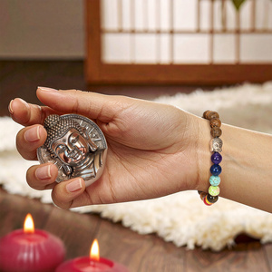 Náramek „Sedm čaker“ – dřevo wenge a Buddha